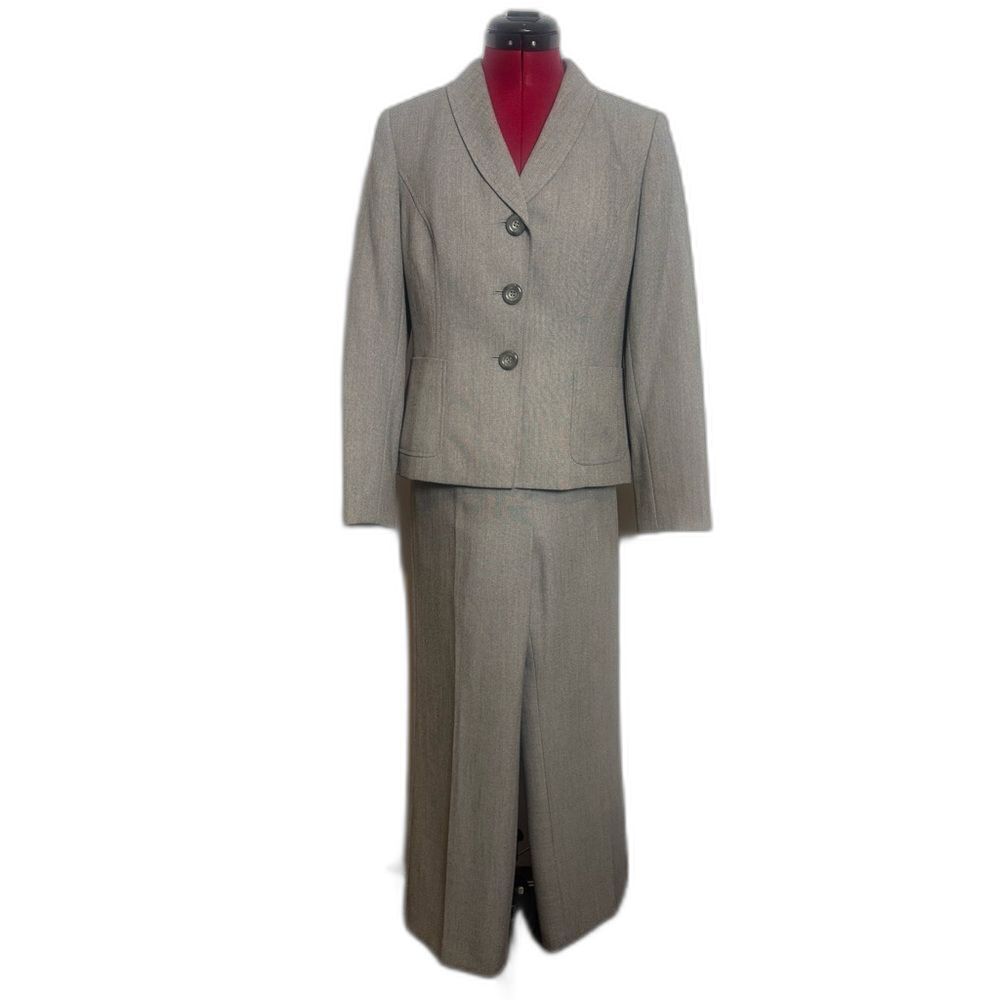 Suit Studio Pantsuit Women's Size 6P Grey 2-Piece Set Blazer & Pants
